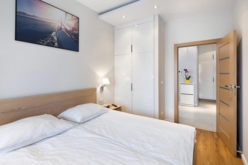 Apartamenty Szeroka - Old Town Holidays Home Гданск Стая снимка